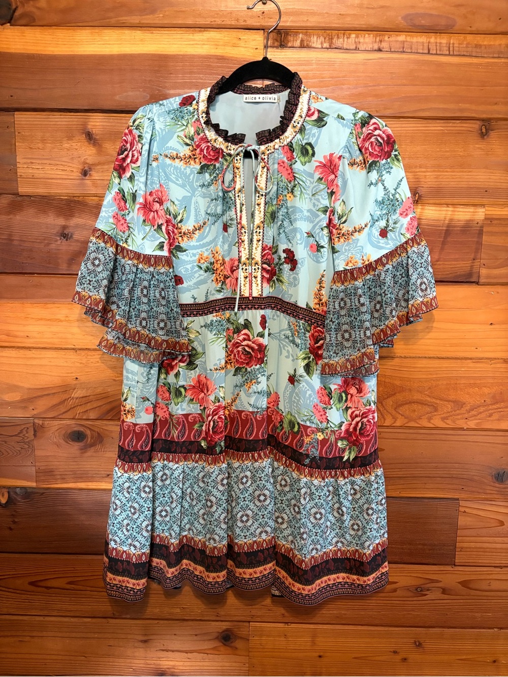 Alice + Olivia Floral Tie-Neck Mini Dress in Sky Blue with Rose Print